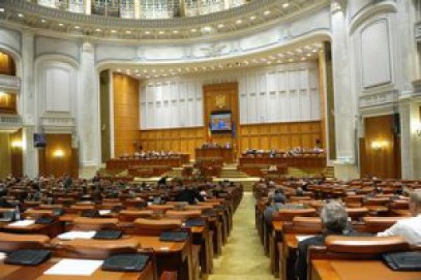 Zgonea: Camera Deputaţilor are de recuperat de la Senat două milioane de lei